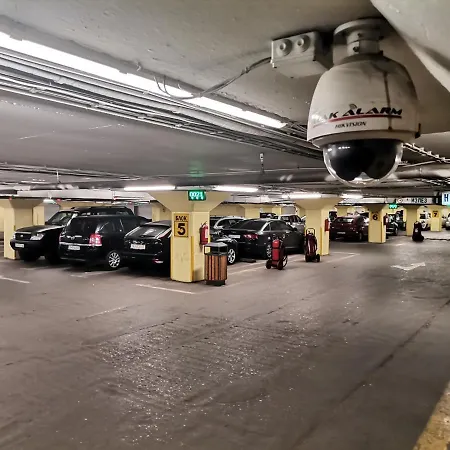 Apartamento Calla 1 - Modern & Cozy Main Square In The Shopping Center - Parking Slot With Parking Security Escópia