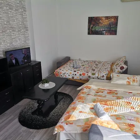 Apartamento Calla 1 - Modern & Cozy Main Square In The Shopping Center - Parking Slot With Parking Security Escópia