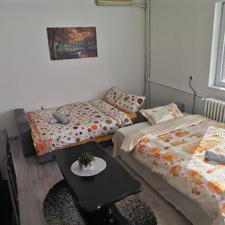 Apartment Calla: Modern In Center With Secure Parking