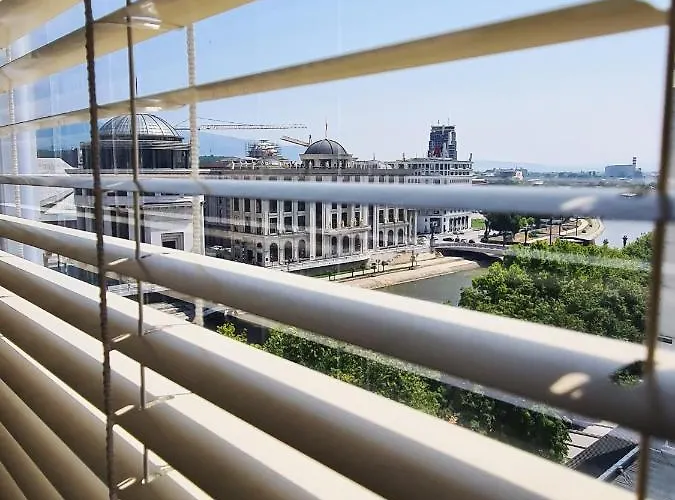 Apartment Calla: Modern In Center With Secure Parking *