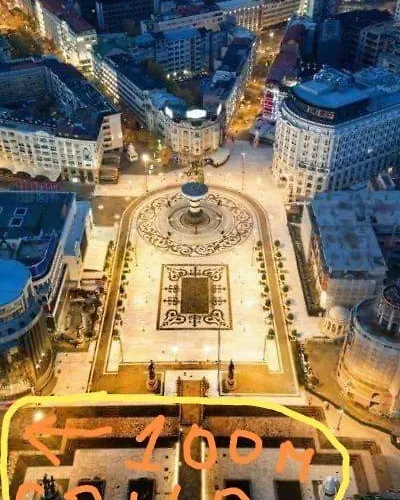 Calla 1 - Modern & Cozy Main Square In The Shopping Center - Parking Slot With Parking Security *